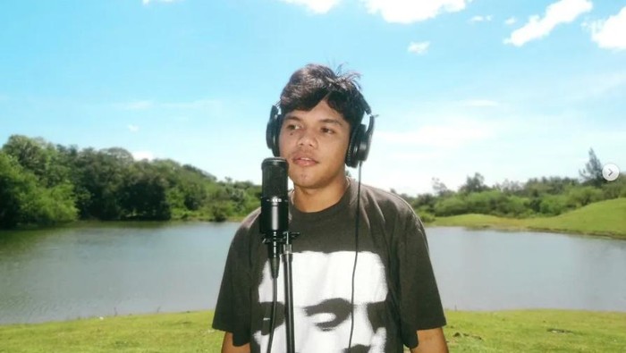 Ave The Artist Gabung Floor Inc, Siap Mengguncang dengan Gaya Autentik